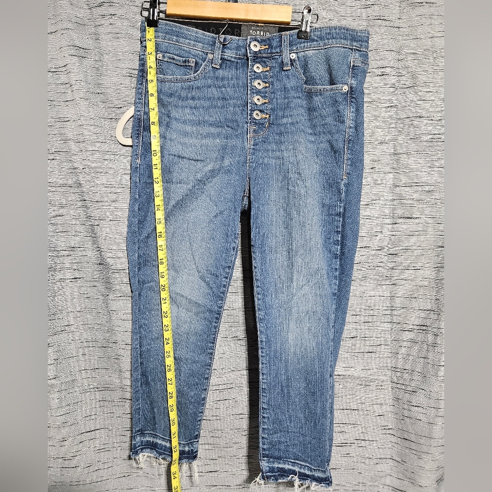 Button up torrid jeans size 14